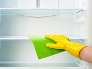 Почему образуется конденсат в холодильнике? Причины